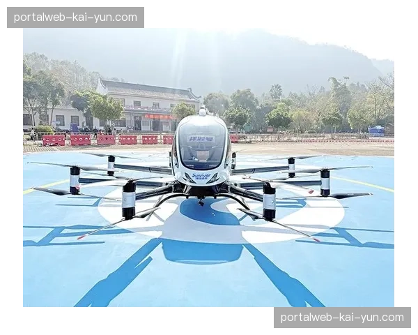 低空无人机巡航监控 替代人工完成了长距离赛道安防扫描